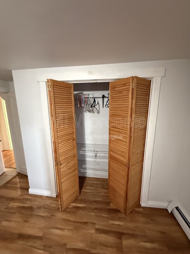 Building Photo - 26 Worthington Ave