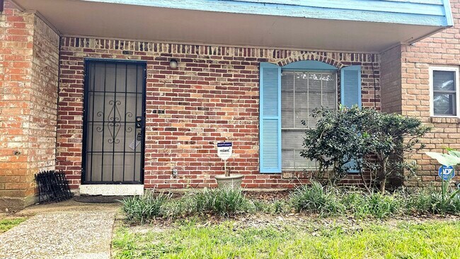 Building Photo - 433 Sunset Dr