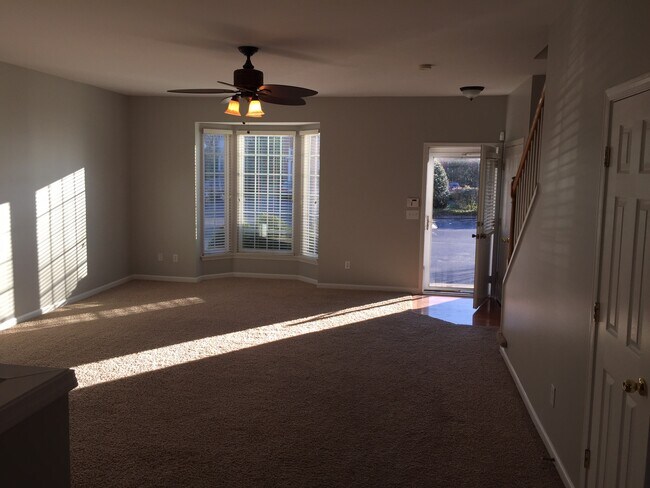 Building Photo - 601 Old Hickory Blvd