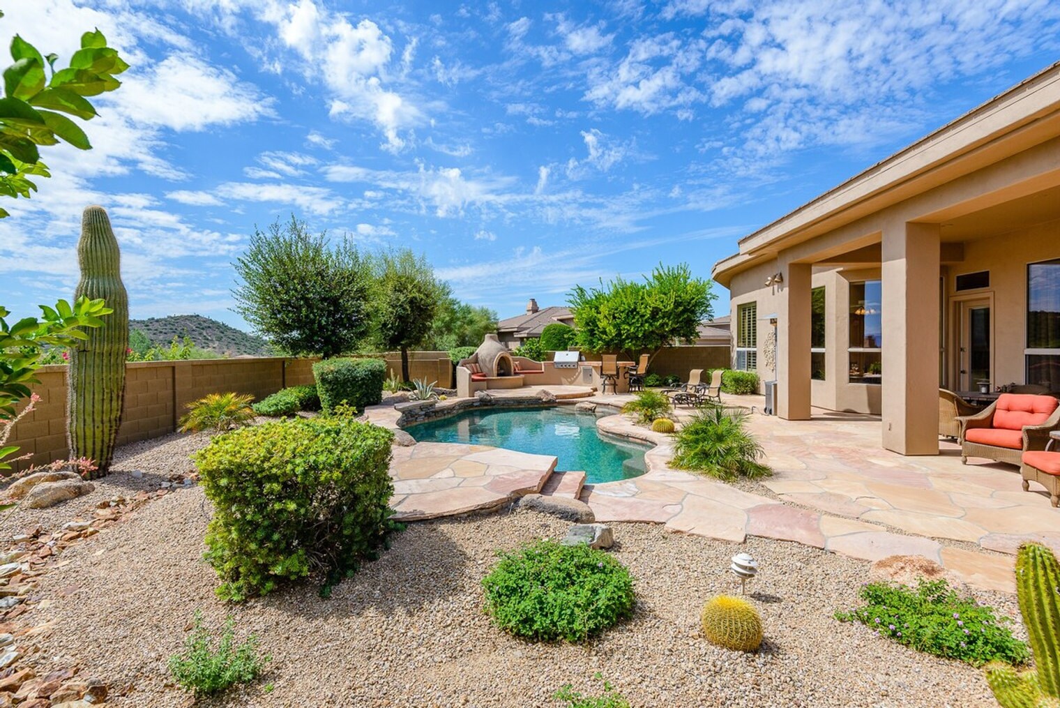 Building Photo - 14705 Canyoncrest Ct