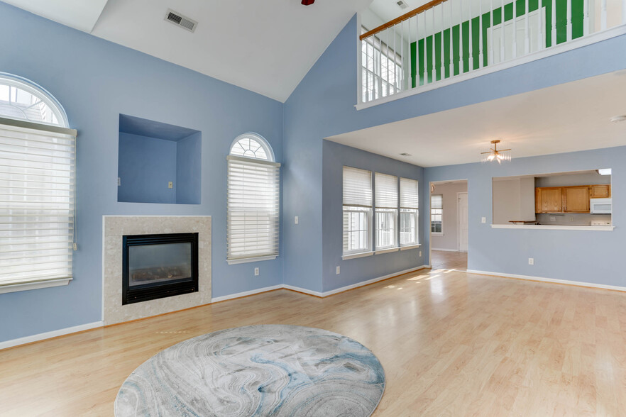 Building Photo - 1553 Wynd Crest Way