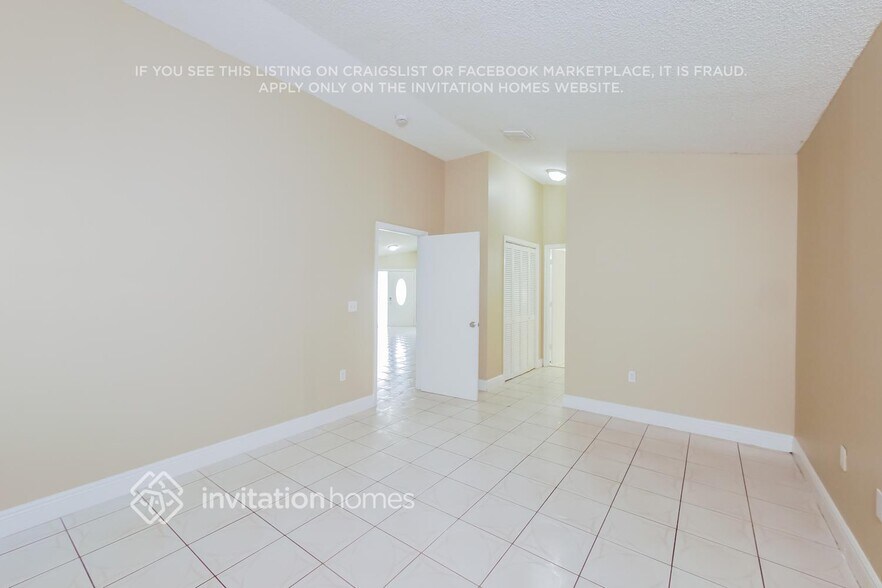 Building Photo - 5487 NW 186th St