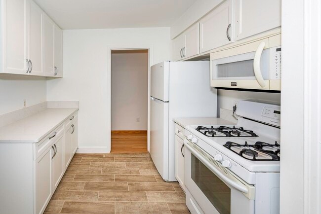 Building Photo - 1616 Morton Ave