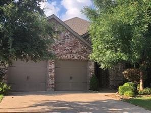 Primary Photo - 6408 Canyon Crest Dr