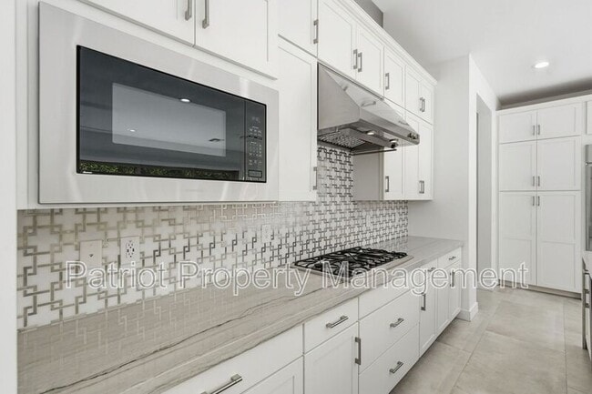 Building Photo - 7347 E Vista Bonita Dr