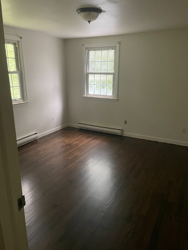 Building Photo - 28 Salem Rd