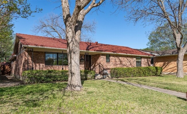 Primary Photo - 2550 Norsworthy Dr
