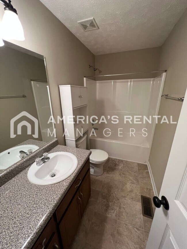 Building Photo - Home for rent in Lincoln!!! Available NOW!!!