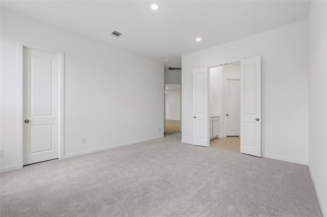Building Photo - 4530 Sunny Hazel Ln