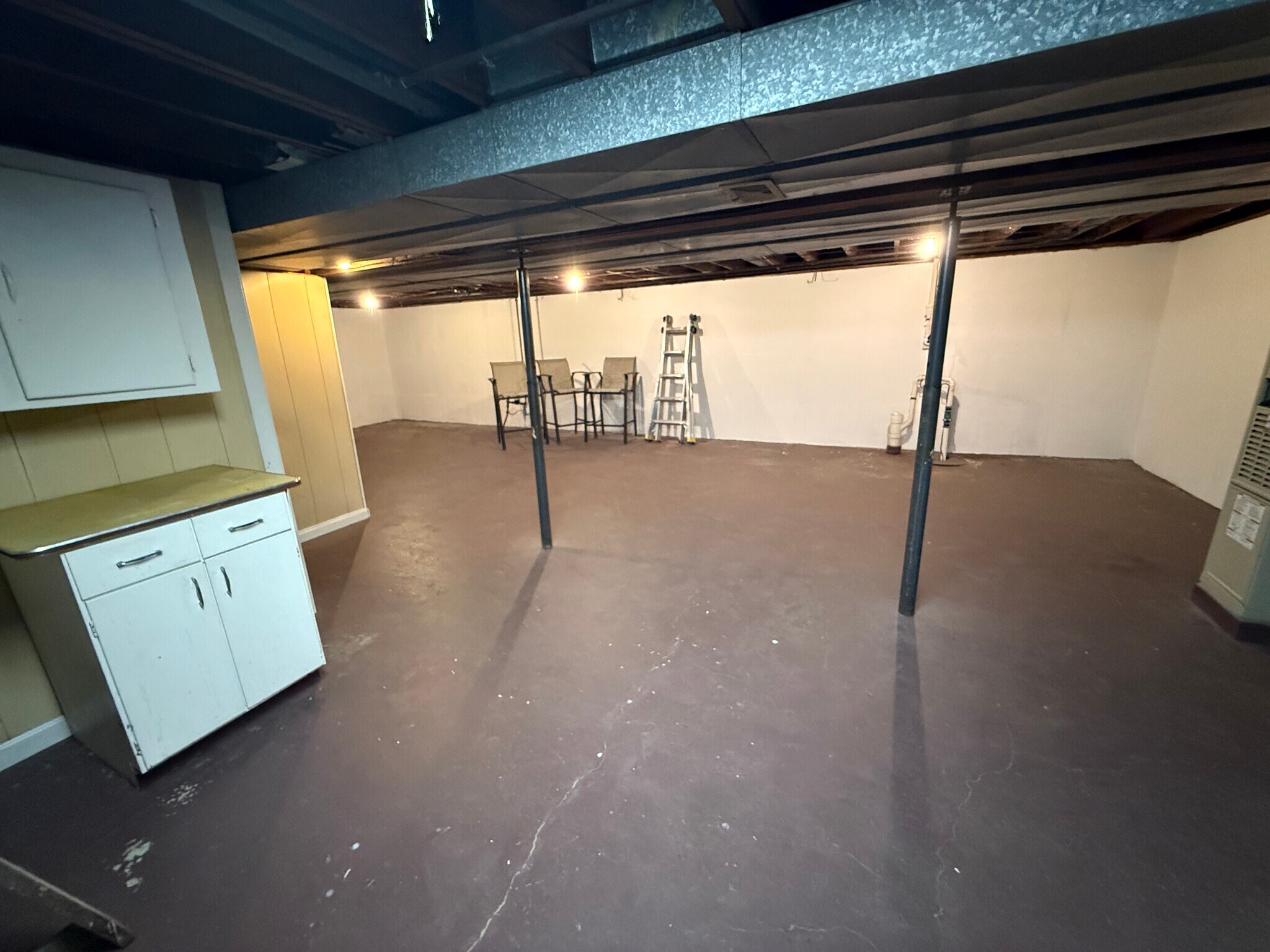 Basement - 729 Ruie Rd