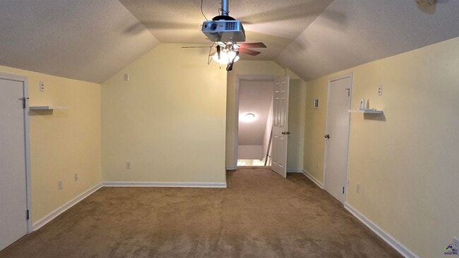 Building Photo - 126 Rolling Woods Cir