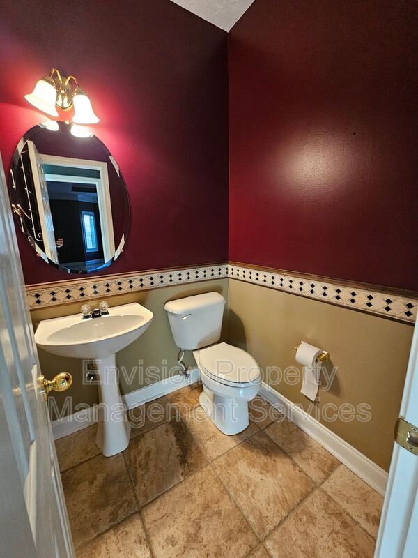 Building Photo - 192 Ashley Dr