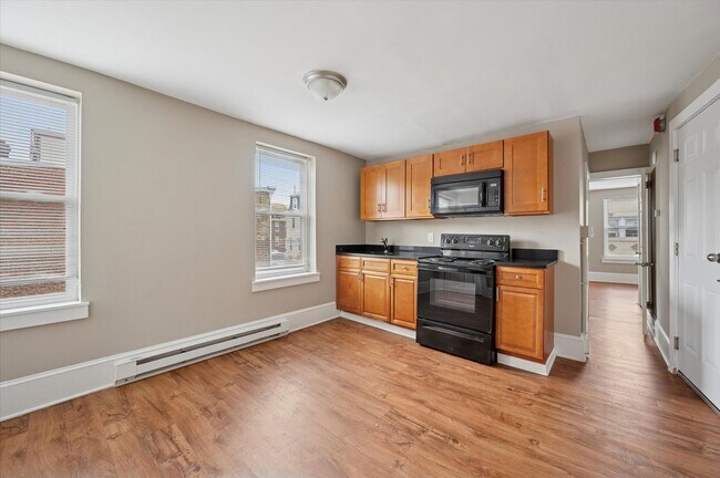 Building Photo - 2111 Orthodox St