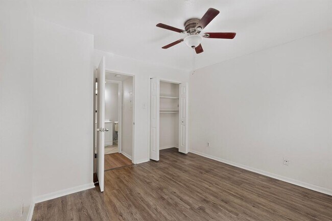 Building Photo - 2450 Wickersham Ln