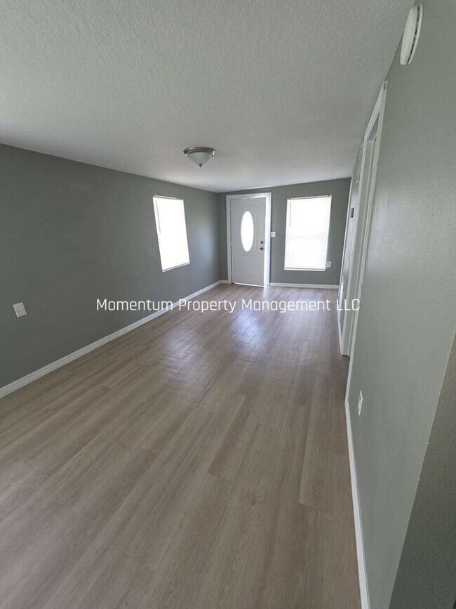 Building Photo - 3341 S Combee Rd