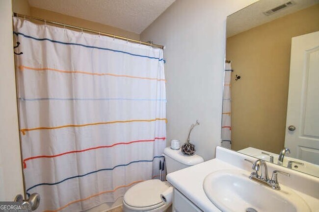 Building Photo - 886 Jefferson Walk Cir