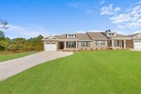 Building Photo - Latitude 32