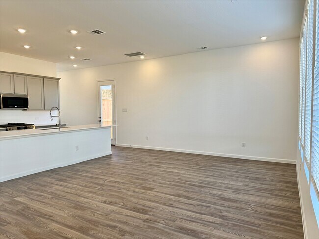 Building Photo - 5506 Amber Brook Ln