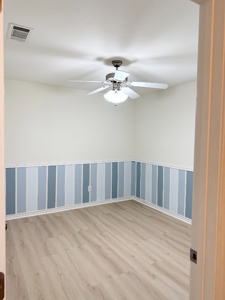 Building Photo - 2383 Kendal Green Cir