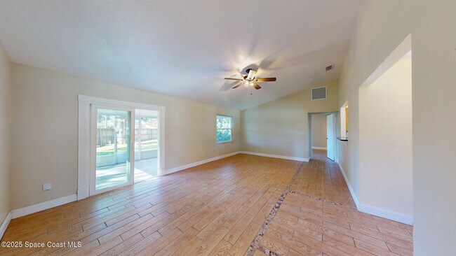 Building Photo - 871 Southern Pine Trail