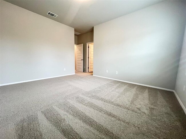 Building Photo - 13 Bent Trl Ln