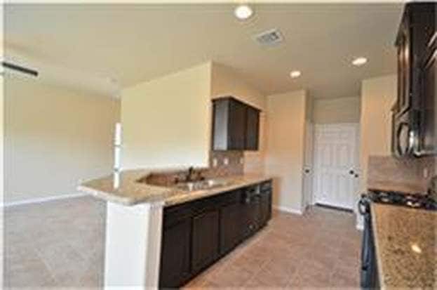 Building Photo - 8023 Villa Lago Ln