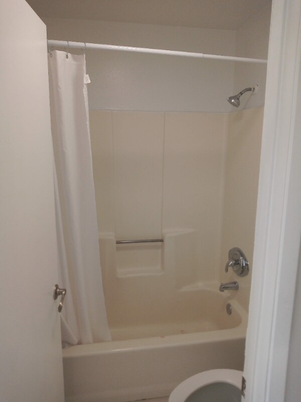 Building Photo - 9591 Palm Dr