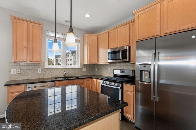 Building Photo - 22987 Eversole Terrace