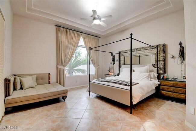 Building Photo - 304 Mesa Rim Ct