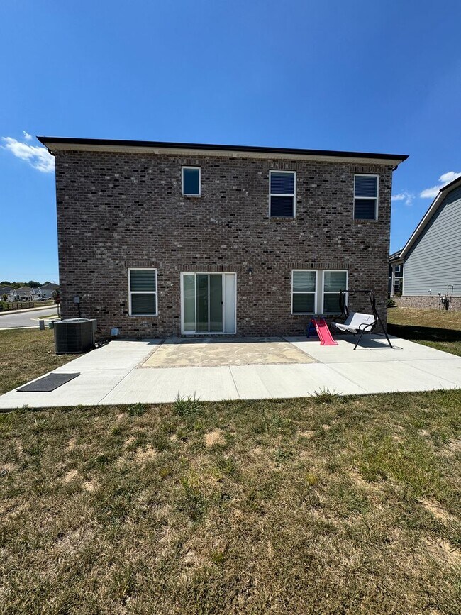 Building Photo - 337 Collier Rd