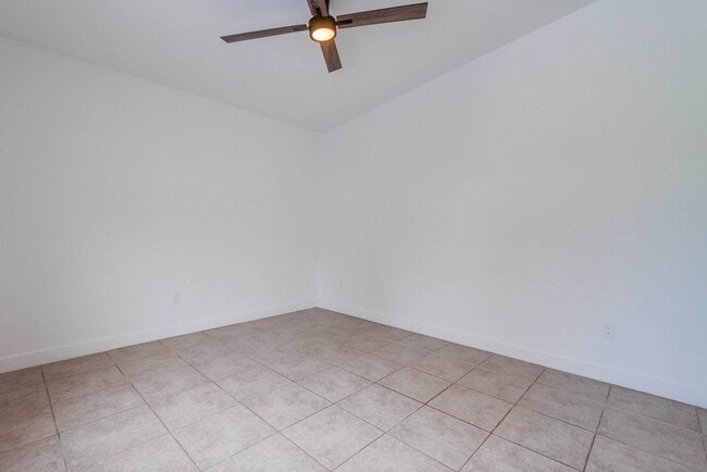 Building Photo - 1201 Wynn St