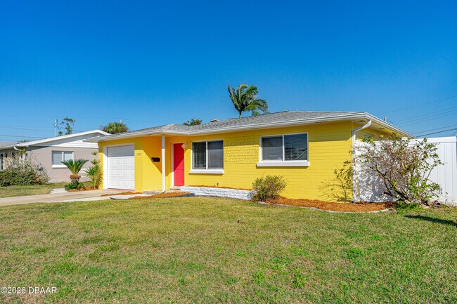 Building Photo - 152 Longwood Dr