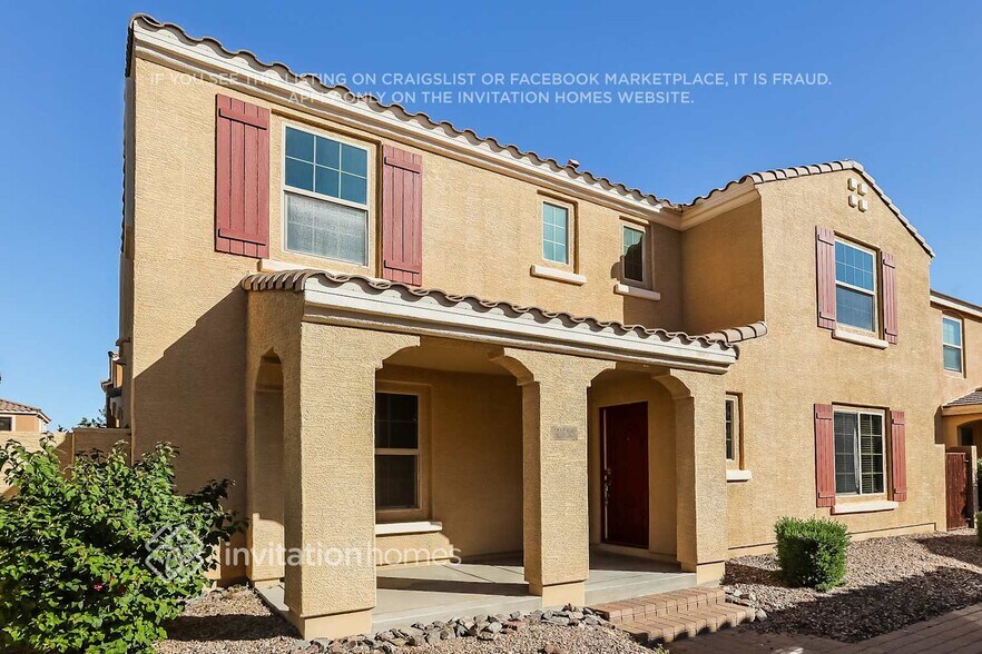 Primary Photo - 2241 S Buckaroo Trail