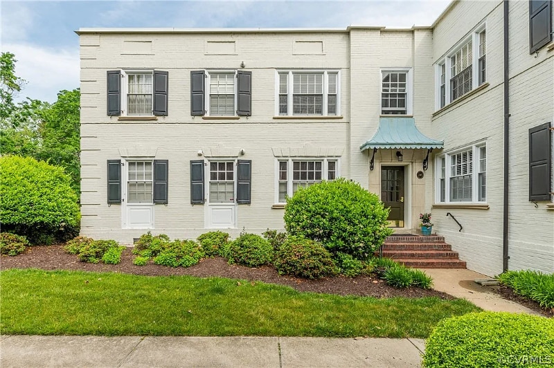 Building Photo - 36 E Lock Ln