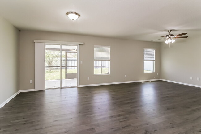 Building Photo - 95017 Timberlake Dr