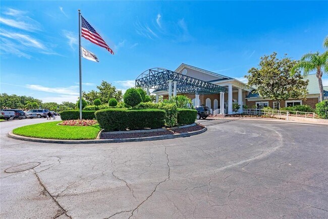 Building Photo - 5721 Cottonwood St