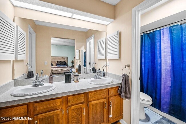Building Photo - 9545 Glenn Abbey Way