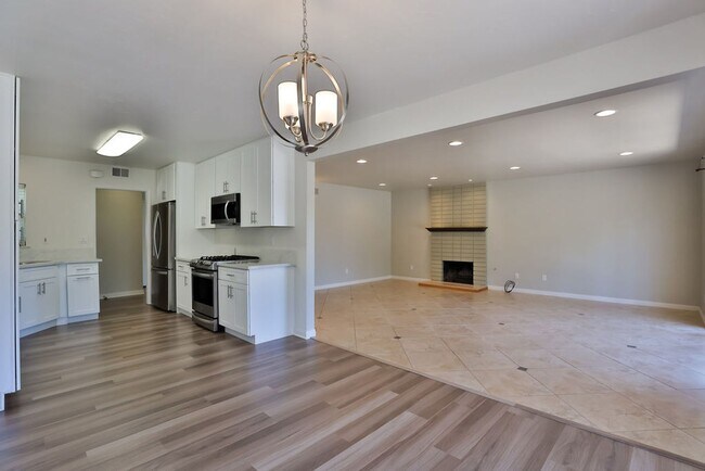 Building Photo - 3128 Courser Ave