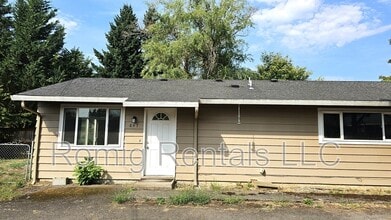 Building Photo - 847 12th St