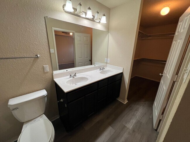 Building Photo - 6316 Lena Dr