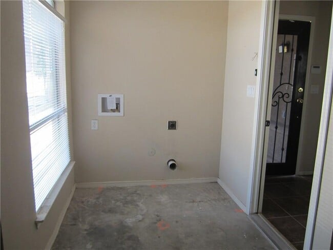 Building Photo - 14238 Craggy Rock Ave