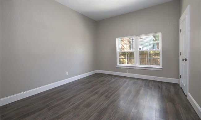 Building Photo - 4445 Rusk St