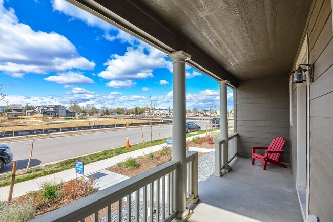 Building Photo - Beautiful 2-Bed, 2.5-Bath Townhome in Mosaic, Fort Collins - Students Welcome!