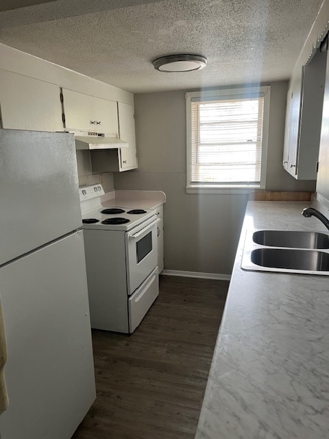 Building Photo - 122 Plaza Dr