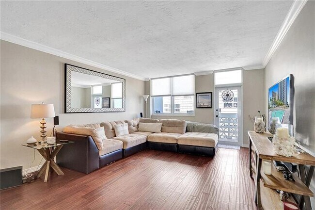Building Photo - 4250 Galt Ocean Dr