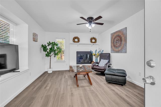 Building Photo - 1319 Parkway Ct
