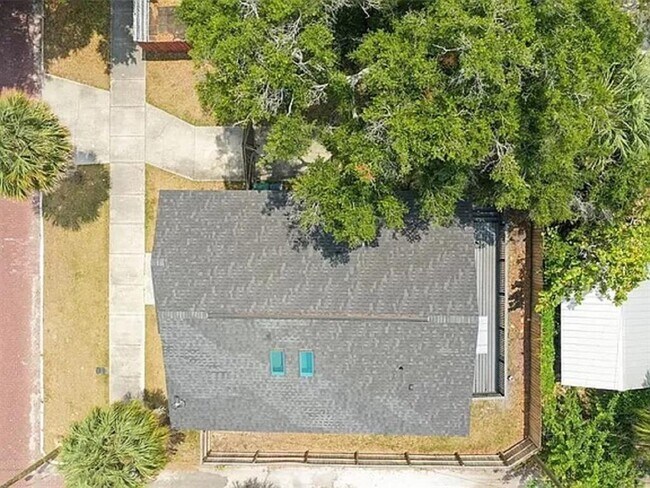 Building Photo - 2508 N Ola Ave