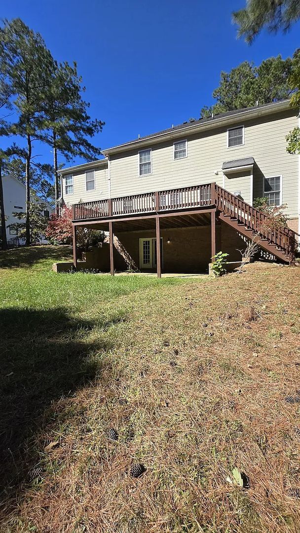 Building Photo - 5591 Scotsview Dr