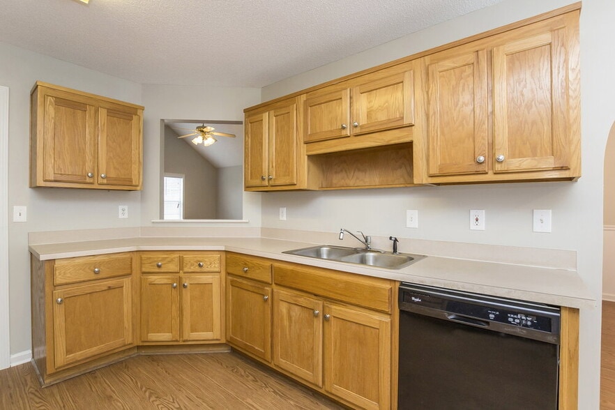 Building Photo - 3387 Cider Mill Ct SW