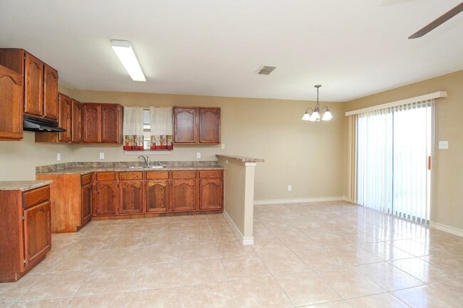 Building Photo - 4248 Dorel Dr